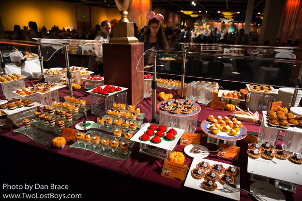 Disneyland Thanksgiving Banquet, November 2017 - A Photo ...